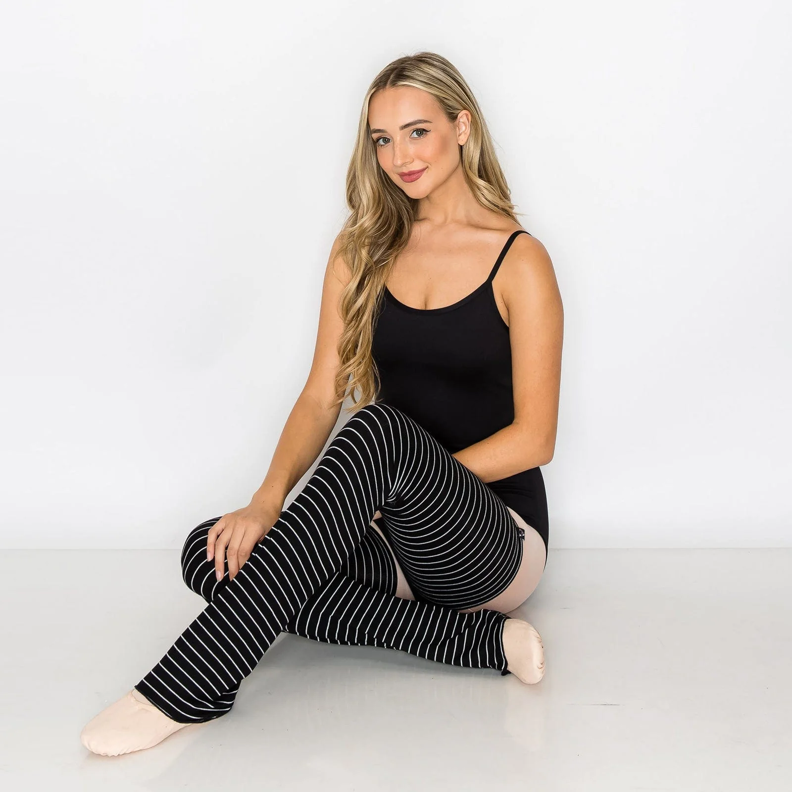 Aluvie Bee Legwarmers - Image 4