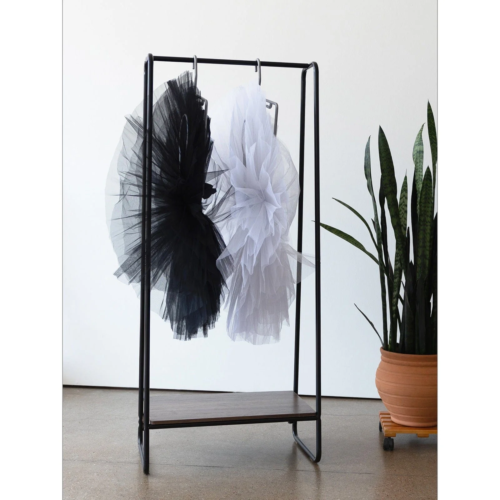 Suffolk Tutu Hanger - Image 2